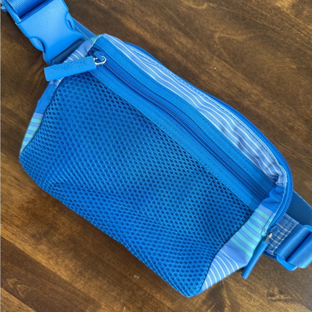 Vera Bradley Blue Mesh Men's Bag